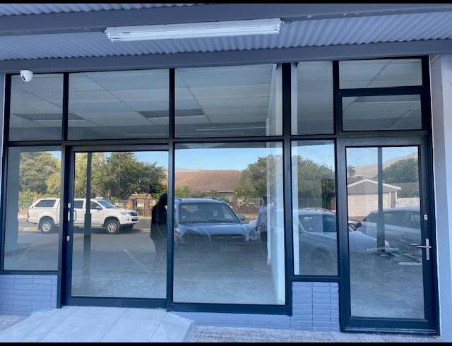 150M² RETAIL TO LET IN MEADOWRIDGE